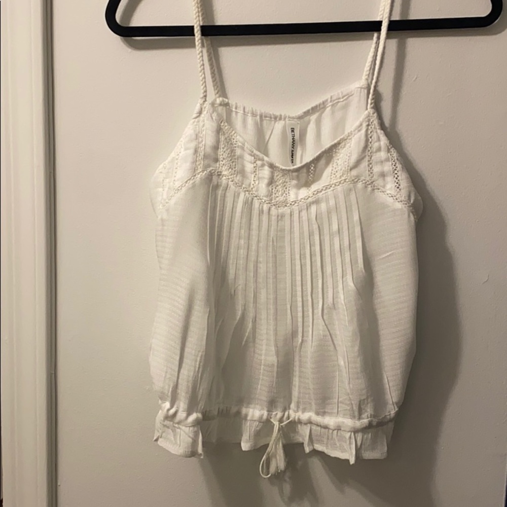 Women's clothing
